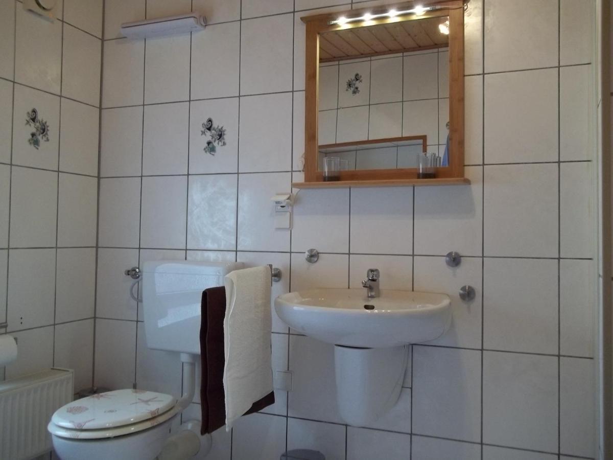 Fewo Pfalzwohnung Ellerstadt Екстериор снимка